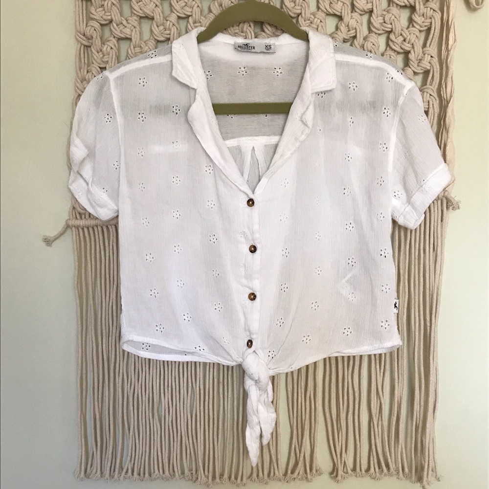 Hollister White Short Sleeves Eyelet Tie Front Button Down Crop Top Size X-Small